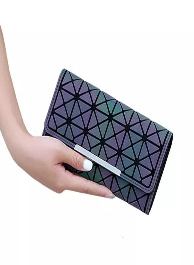 QBLYN Geometric Rhomboids Lattice Long Wallet and Purse - Fashion Luminous Trifold Lattice Purse Clutch for Women,Luminous Geometric Wallet Holographic Reflective Clutch (Small) - Image 3